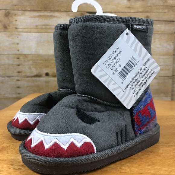 Muk Luks Other - NWT Muk Luks  Shark Boots size 8 Toddler